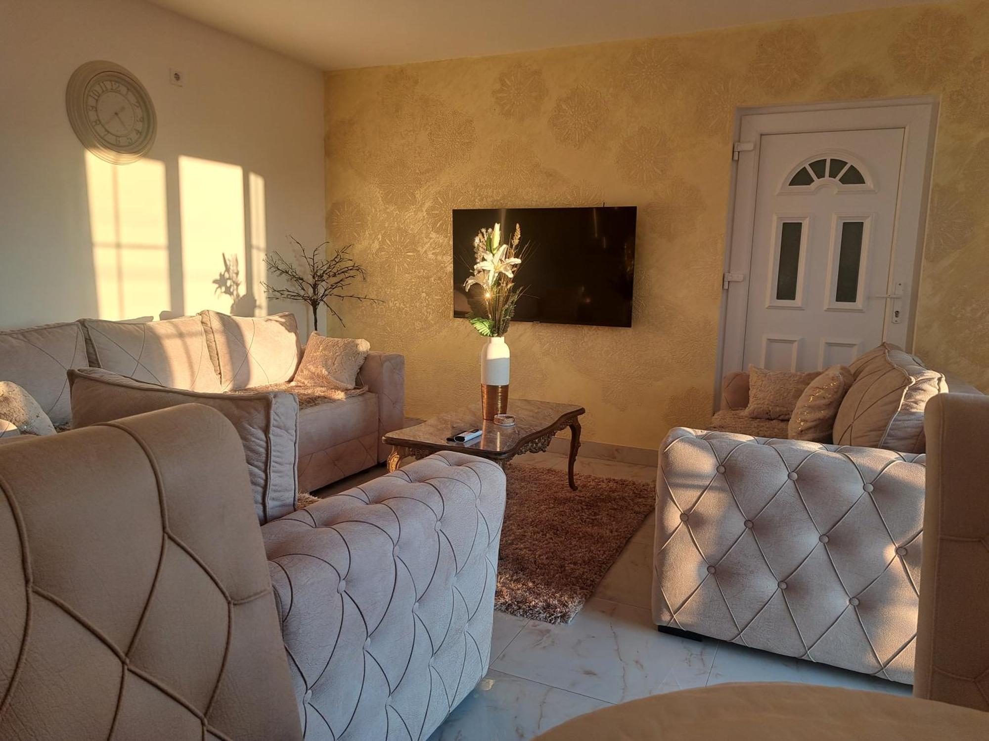 Dina Lux Apartman Jagodina Exteriér fotografie