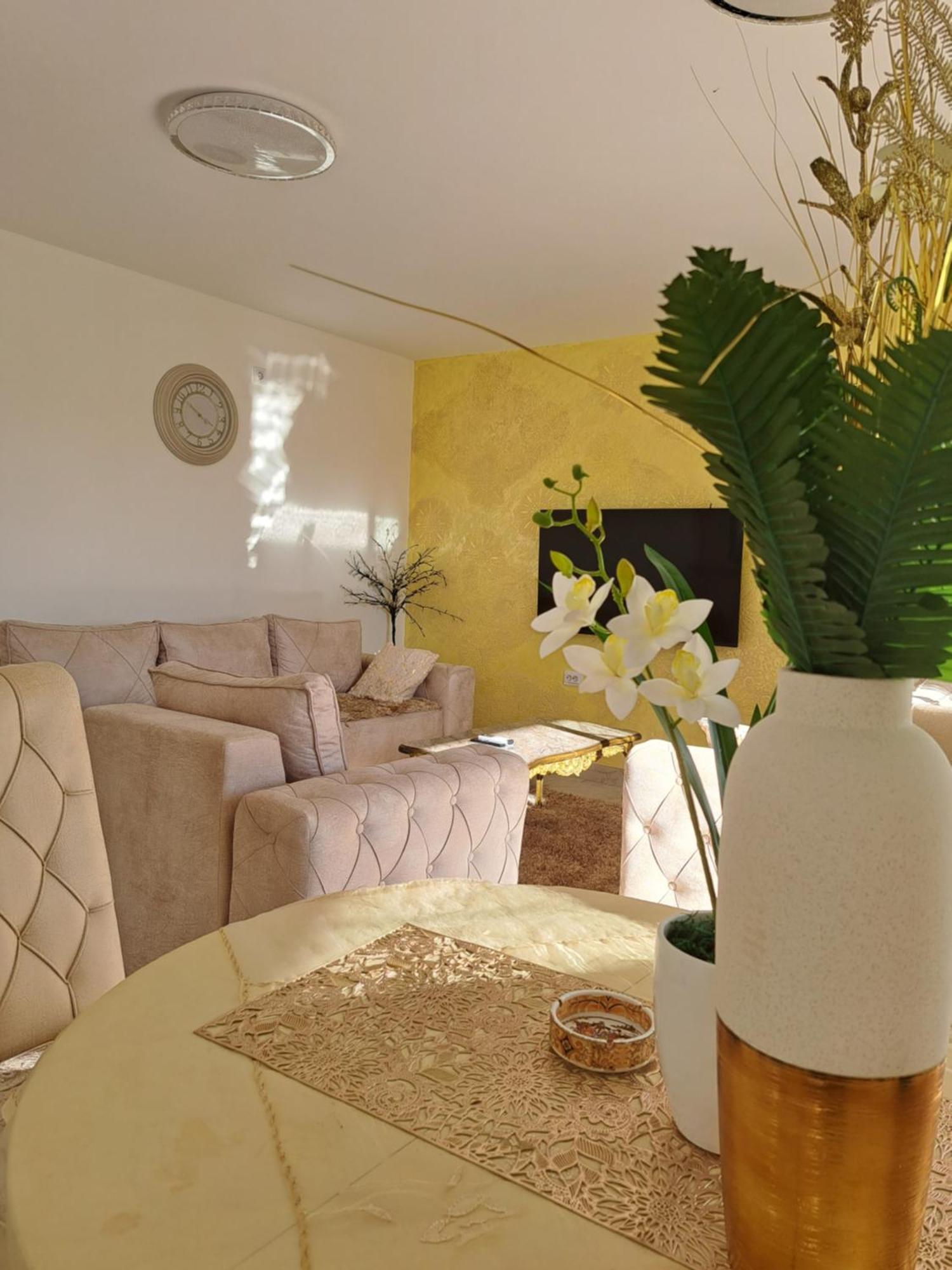 Dina Lux Apartman Jagodina Exteriér fotografie